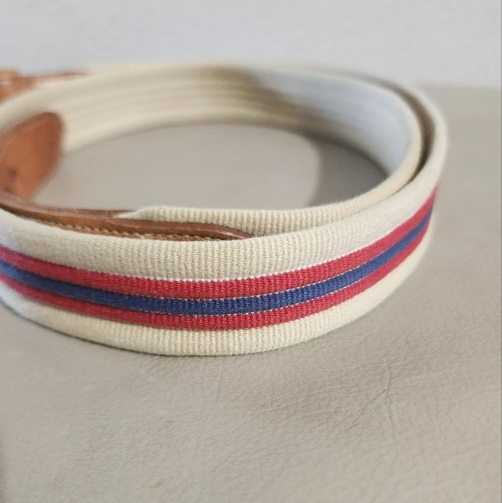 Dooney and Bourke Vintage Women’s cloth belt size 40